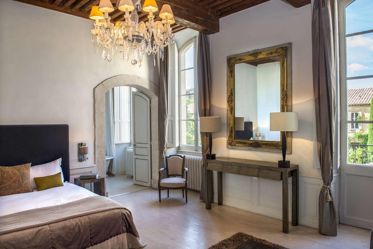 Chateau De Massillan Uchaux Kültér fotó