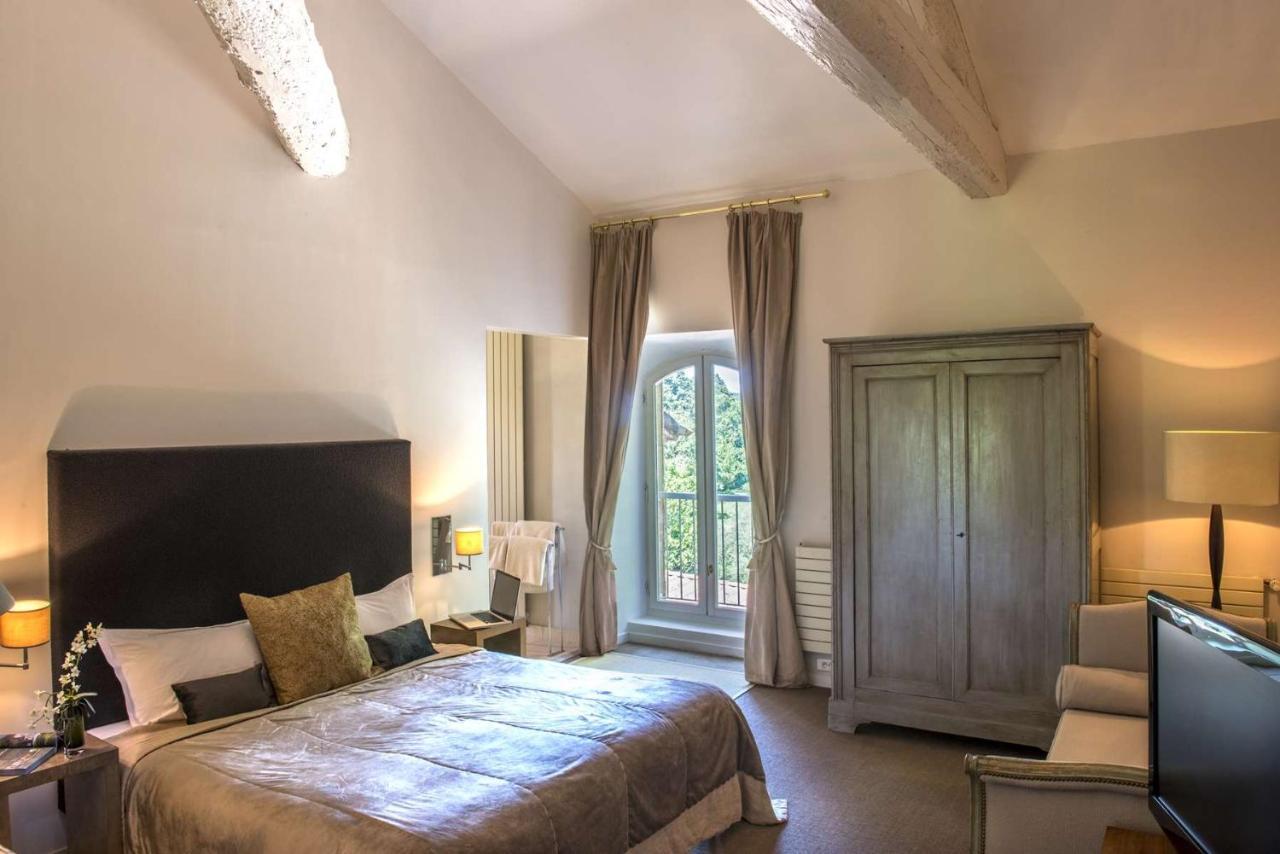 Chateau De Massillan Uchaux Kültér fotó